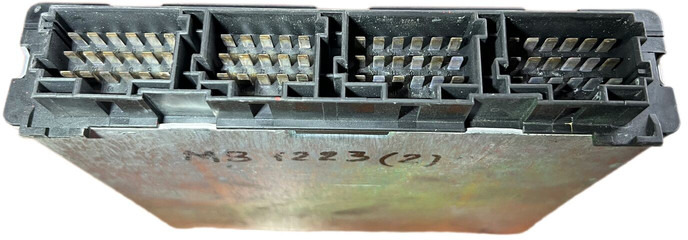 Mercedes-Benz VDO Elektronik FMR 412.413/012/005 - Unidad de control: foto 2 Mercedes-Benz VDO Elektronik FMR 412.413/012/005 - Unidad de control: foto 2