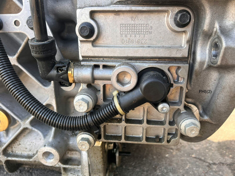 Volvo FH5/Aero - Piezas de recambio: foto 3 Volvo FH5/Aero - Piezas de recambio: foto 3