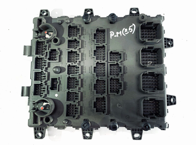 Renault PREMIUM - Sistema eléctrico: foto 3 Renault PREMIUM - Sistema eléctrico: foto 3