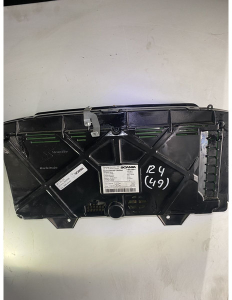 Scania 124 (49) - Salpicadero: foto 2 Scania 124 (49) - Salpicadero: foto 2