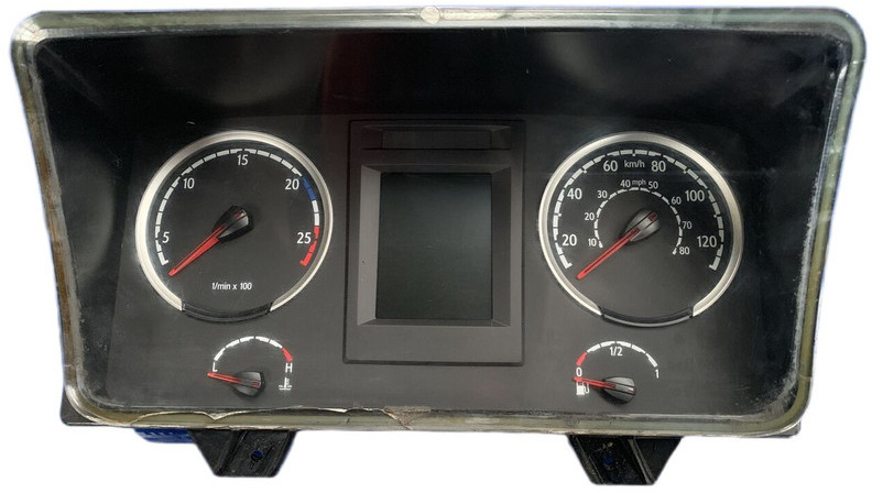 Scania 124 - Salpicadero: foto 1 Scania 124 - Salpicadero: foto 1