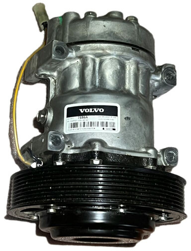Volvo FH5/Aero - Compresor de aire acondicionado: foto 2 Volvo FH5/Aero - Compresor de aire acondicionado: foto 2