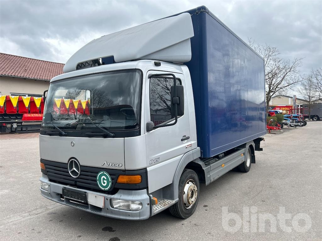 2003 Mercedes Benz Atego 815 - Camión caja cerrada: foto 2 2003 Mercedes Benz Atego 815 - Camión caja cerrada: foto 2