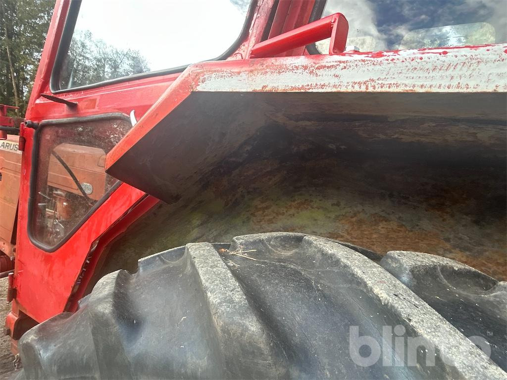 BELARUS MTZ 52 S - Tractor: foto 5 BELARUS MTZ 52 S - Tractor: foto 5