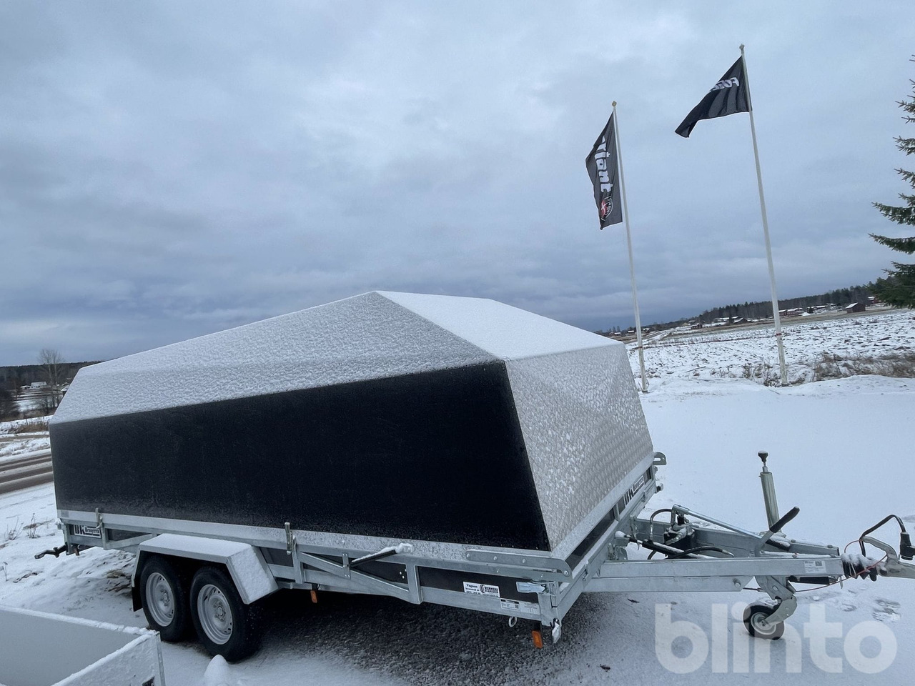 BK HENGEREN med hydraulisk tipp - Remolque caja cerrada: foto 3 BK HENGEREN med hydraulisk tipp - Remolque caja cerrada: foto 3