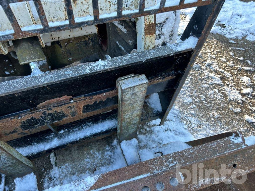 Minicargadora Bobcat 753 & Redskap: foto 23