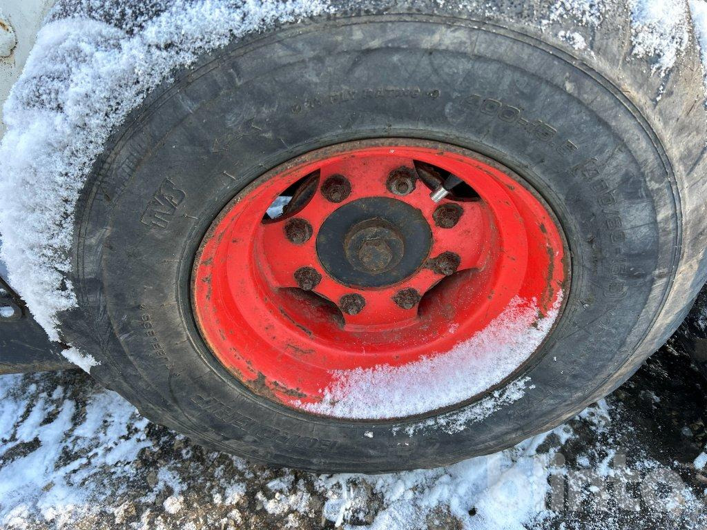 Minicargadora Bobcat 753 & Redskap: foto 9