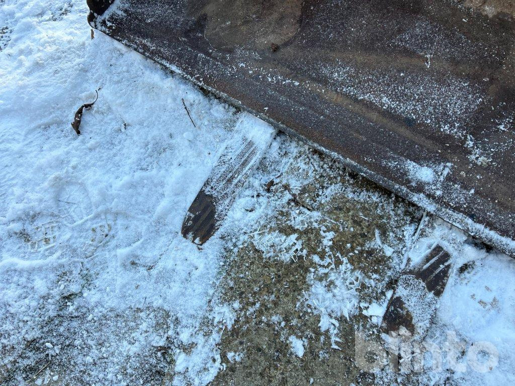 Minicargadora Bobcat 753 & Redskap: foto 21