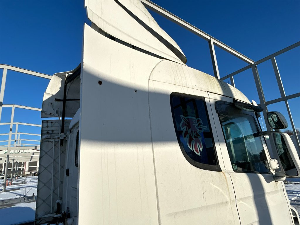 Cabeza tractora SCANIA P124LA4X2LA360: foto 29 Cabeza tractora SCANIA P124LA4X2LA360: foto 29