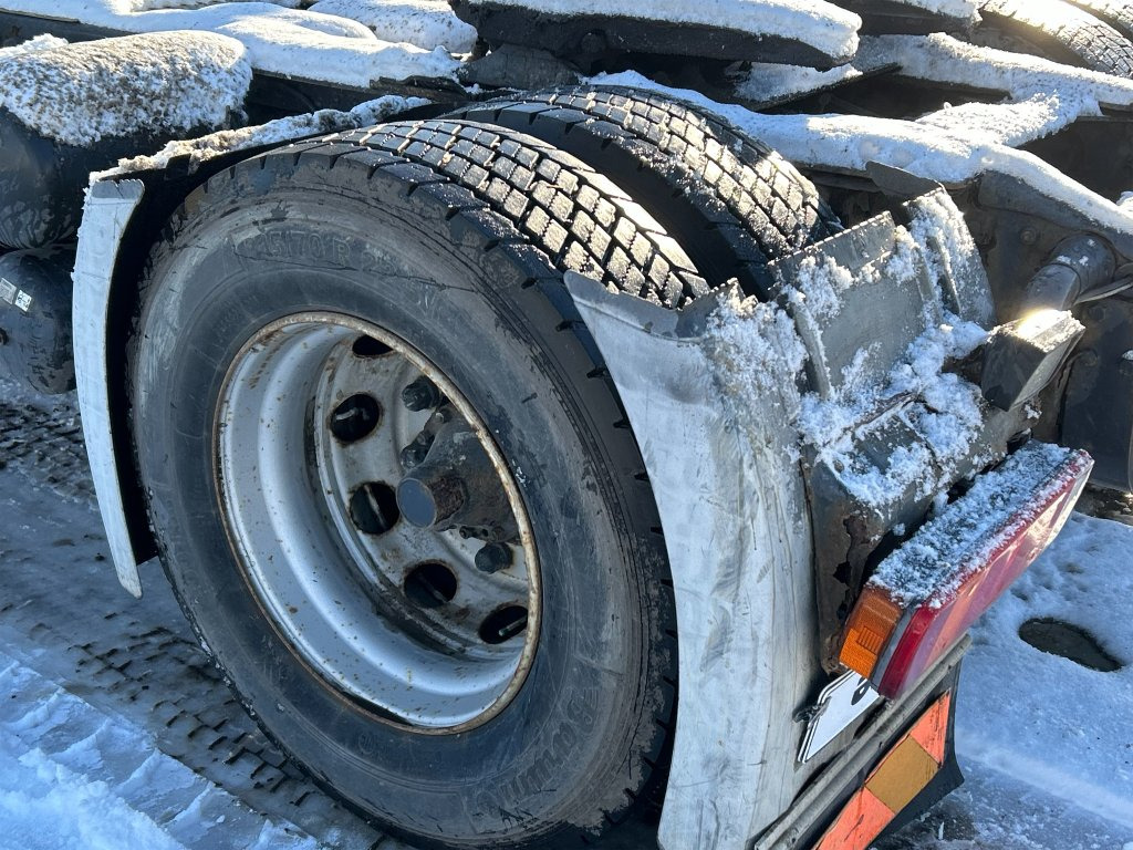 Cabeza tractora SCANIA P124LA4X2LA360: foto 8 Cabeza tractora SCANIA P124LA4X2LA360: foto 8