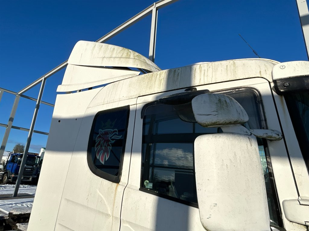 Cabeza tractora SCANIA P124LA4X2LA360: foto 25 Cabeza tractora SCANIA P124LA4X2LA360: foto 25