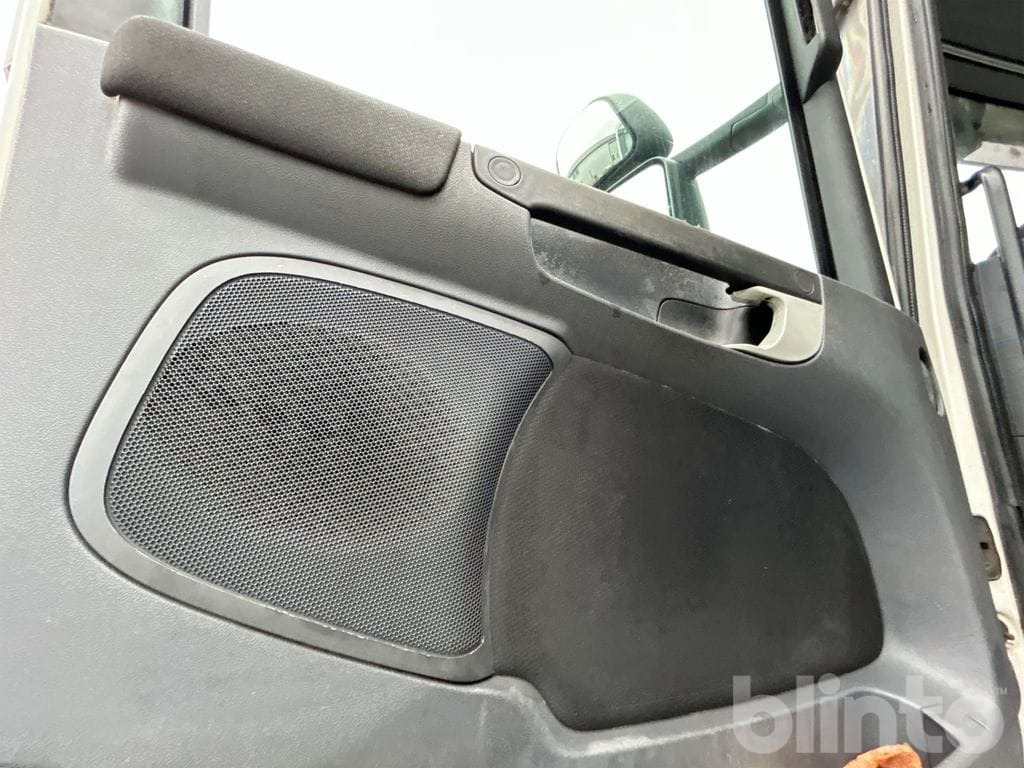 Camión SCANIA R480LB6X2MNB: foto 11