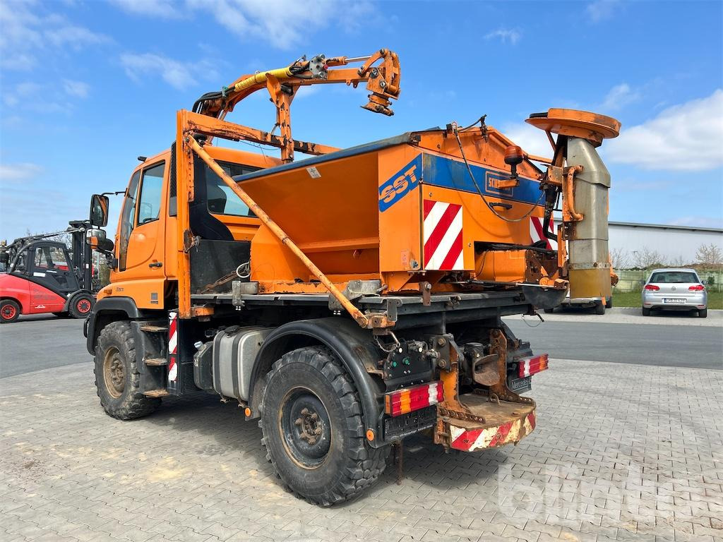 Unimog U 300 mit MULAG Ausleger 2010 - Camión: foto 4 Unimog U 300 mit MULAG Ausleger 2010 - Camión: foto 4