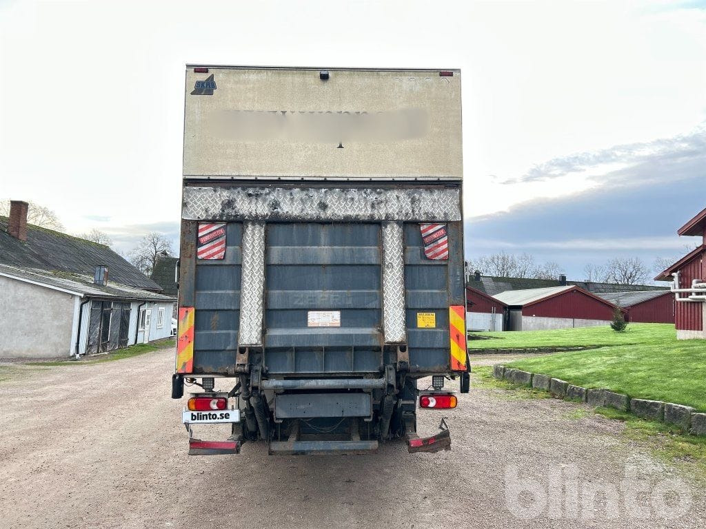 VOLVO FL 4*2 - Camión: foto 4 VOLVO FL 4*2 - Camión: foto 4