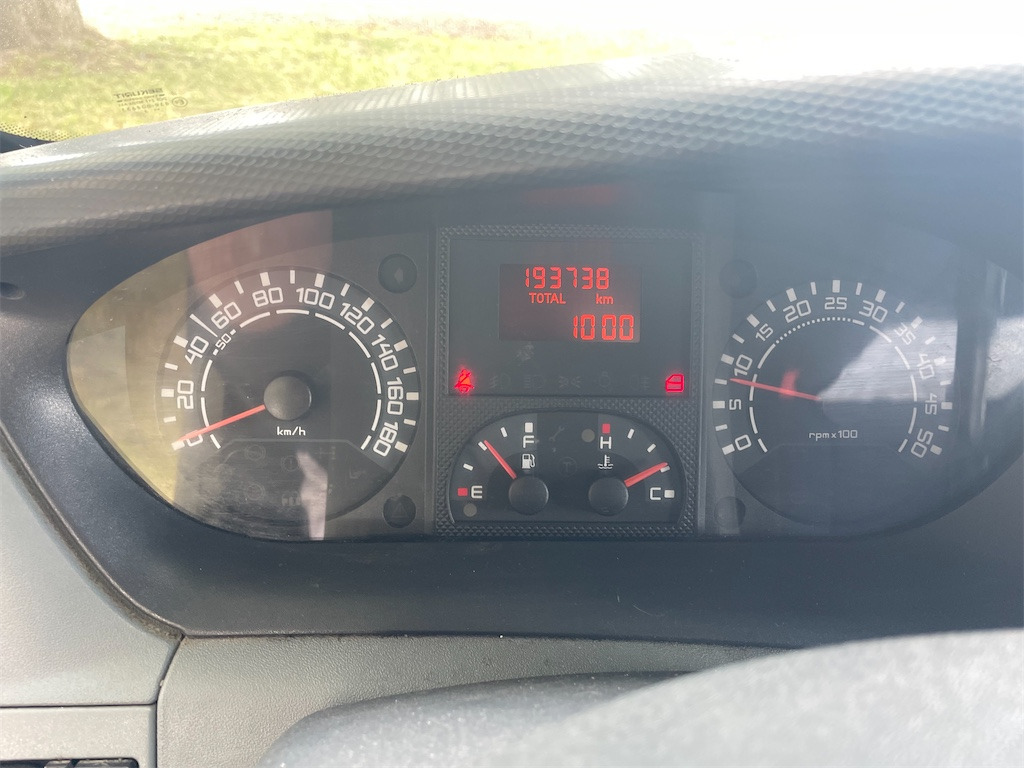 Furgoneta IVECO DAILY 35S14: foto 11