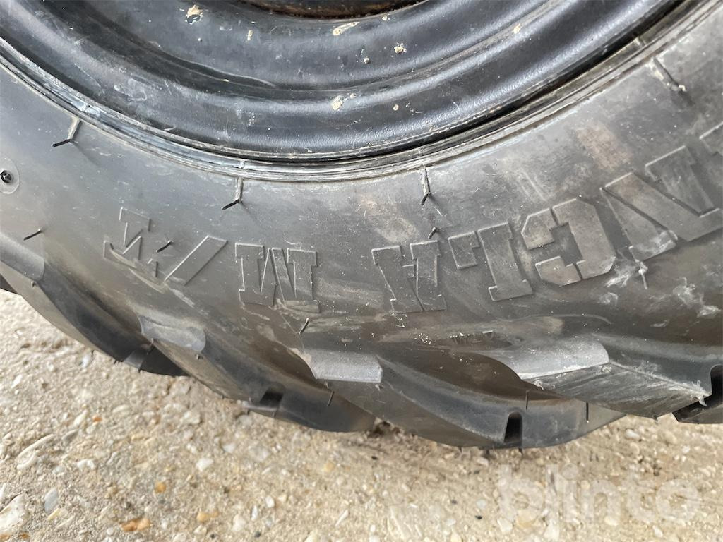 Cuadrimoto John Deere Gator XUV 855D 4x2 (2014): foto 25 Cuadrimoto John Deere Gator XUV 855D 4x2 (2014): foto 25