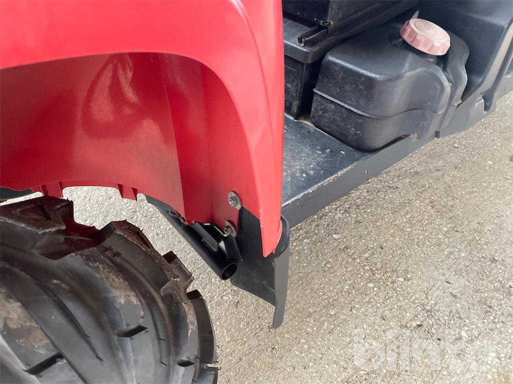 Cuadrimoto John Deere Gator XUV 855D 4x2 (2014): foto 30 Cuadrimoto John Deere Gator XUV 855D 4x2 (2014): foto 30