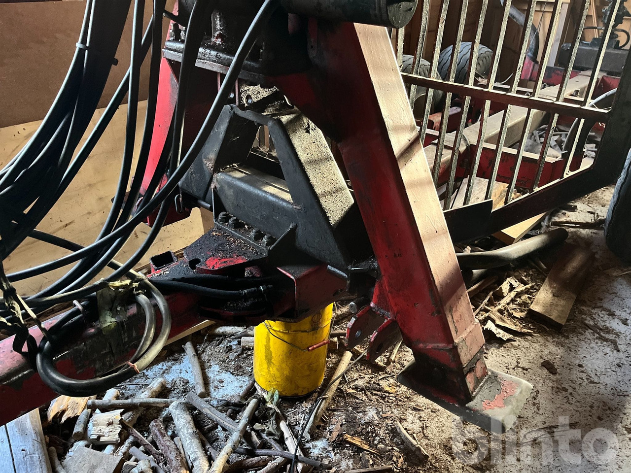 Remolque forestal Kesla Patu: foto 7 Remolque forestal Kesla Patu: foto 7