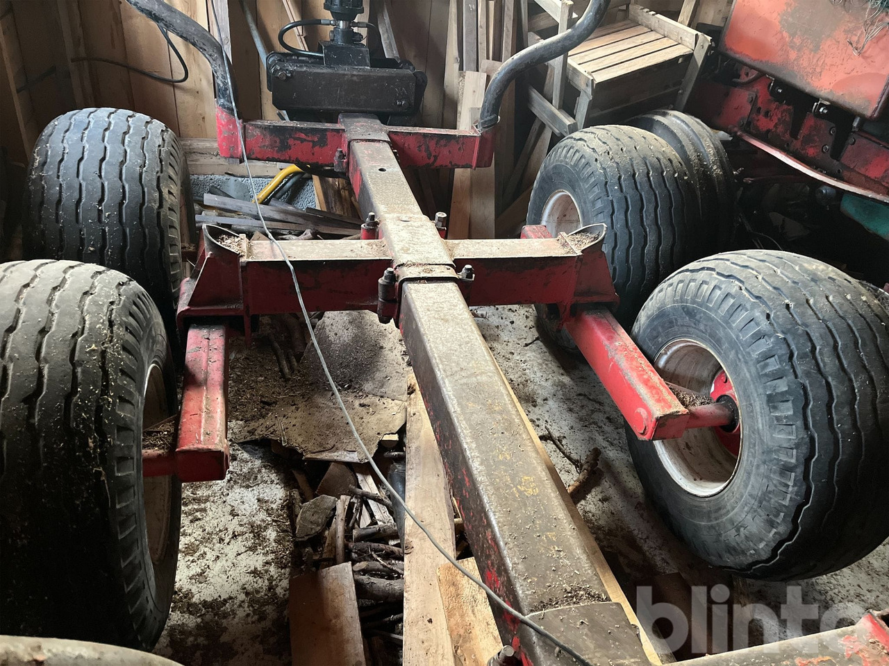 Remolque forestal Kesla Patu: foto 16 Remolque forestal Kesla Patu: foto 16