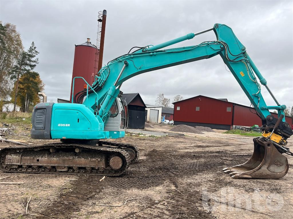 Kobelco SK 235SR - Excavadora de cadenas: foto 5 Kobelco SK 235SR - Excavadora de cadenas: foto 5