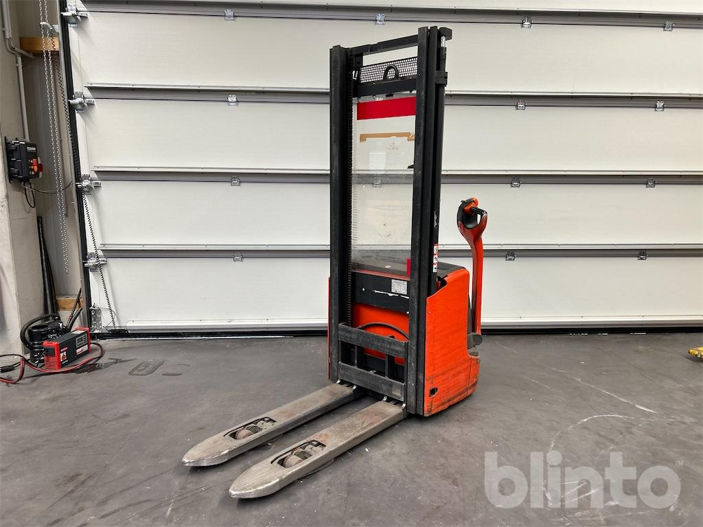 Linde L12 (2016) - Apilador: foto 1 Linde L12 (2016) - Apilador: foto 1