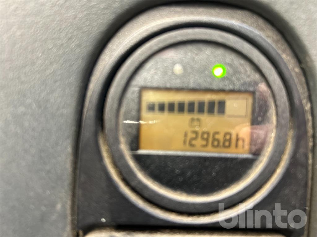 Linde L12 (2019) - Apilador: foto 5 Linde L12 (2019) - Apilador: foto 5