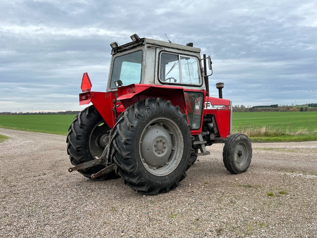 MASSEY-FERGUSON 575-2 - Tractor: foto 5 MASSEY-FERGUSON 575-2 - Tractor: foto 5