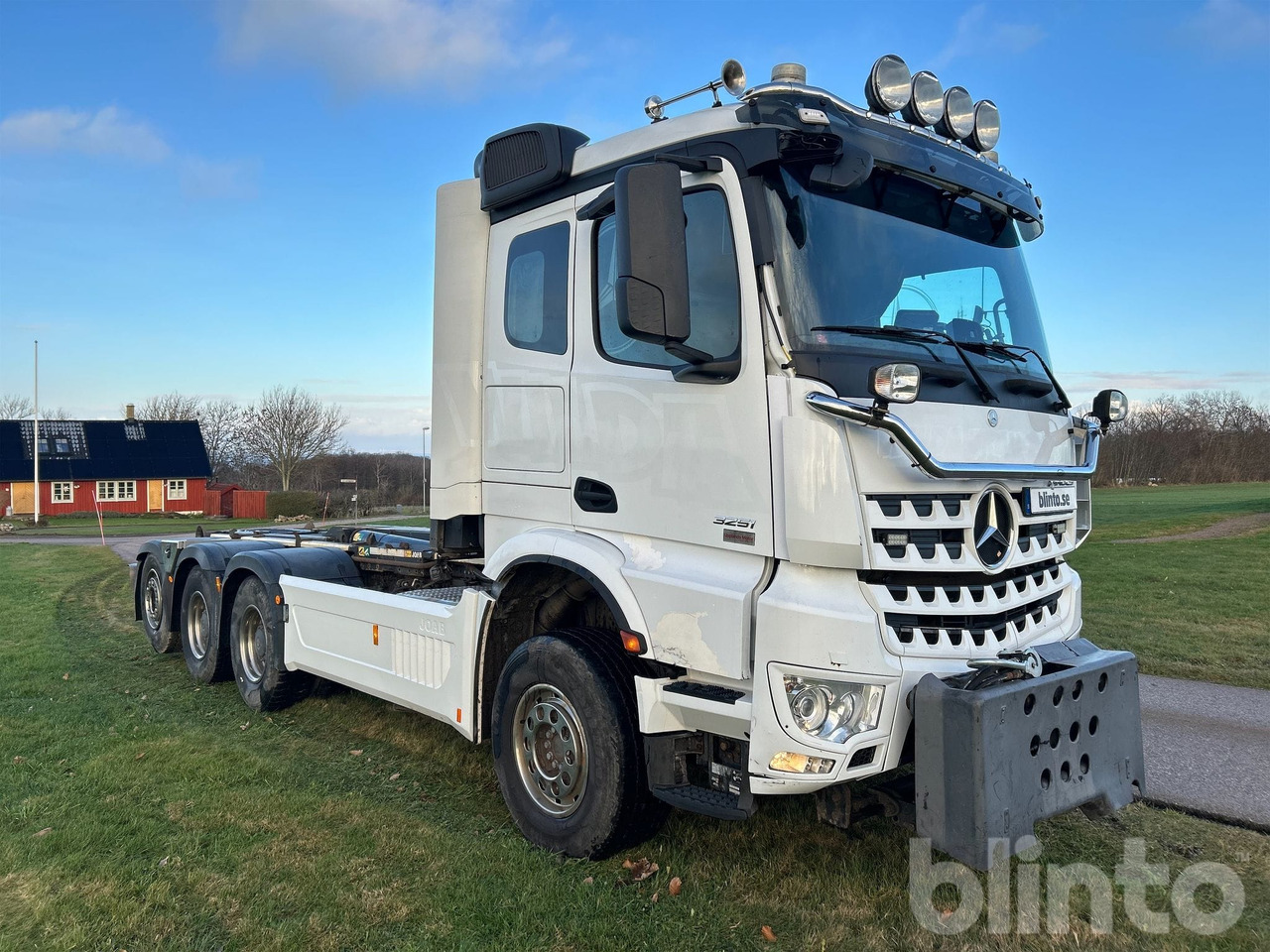 Mercedes-Benz Arocs 3251LK 8x4 - JOAB L24 - Camión multibasculante: foto 3 Mercedes-Benz Arocs 3251LK 8x4 - JOAB L24 - Camión multibasculante: foto 3