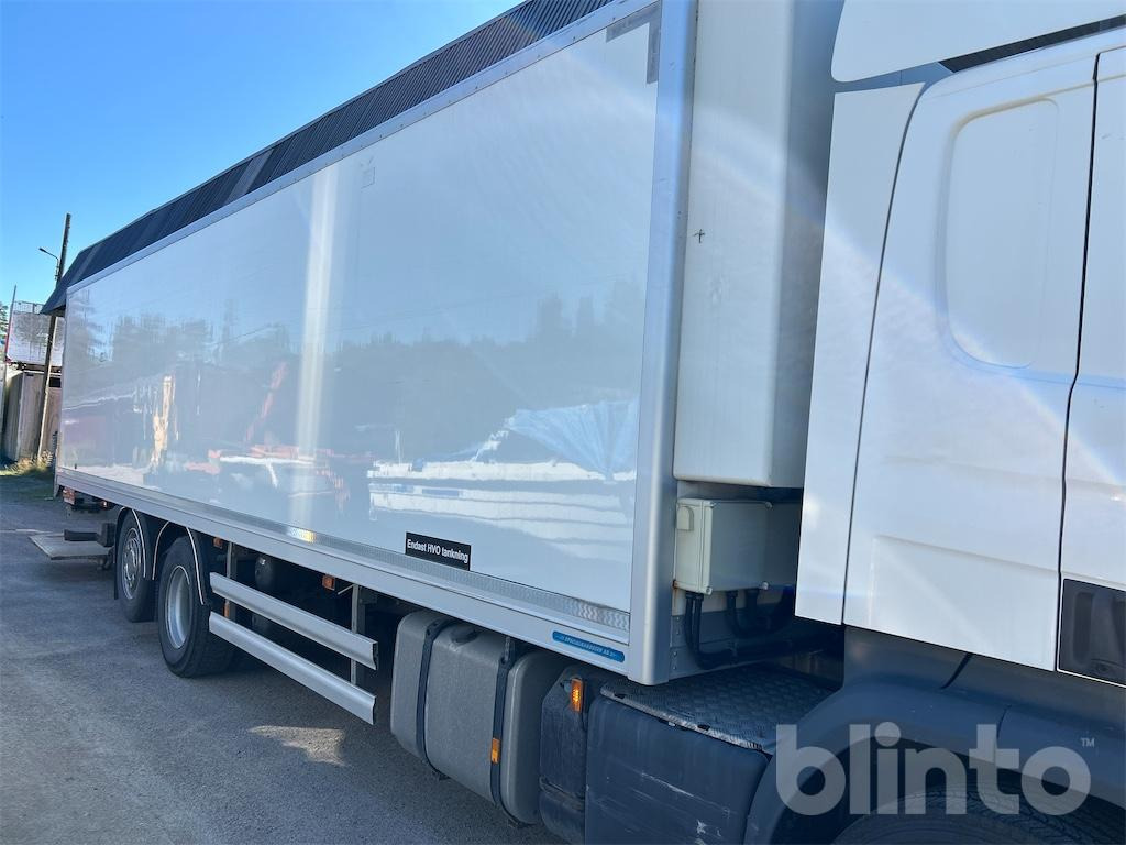 SCANIA P320LB6X2*4MNB - Otros maquinaria: foto 2 SCANIA P320LB6X2*4MNB - Otros maquinaria: foto 2