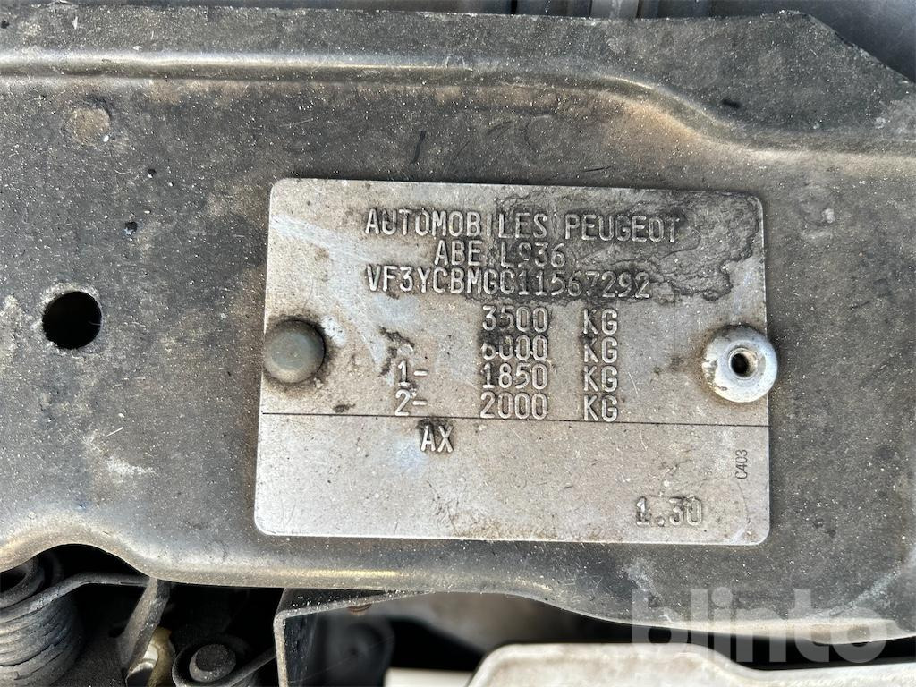 Peugeot Boxer (EZ: 2009) - Furgoneta caja abierta, Furgoneta combi: foto 5 Peugeot Boxer (EZ: 2009) - Furgoneta caja abierta, Furgoneta combi: foto 5