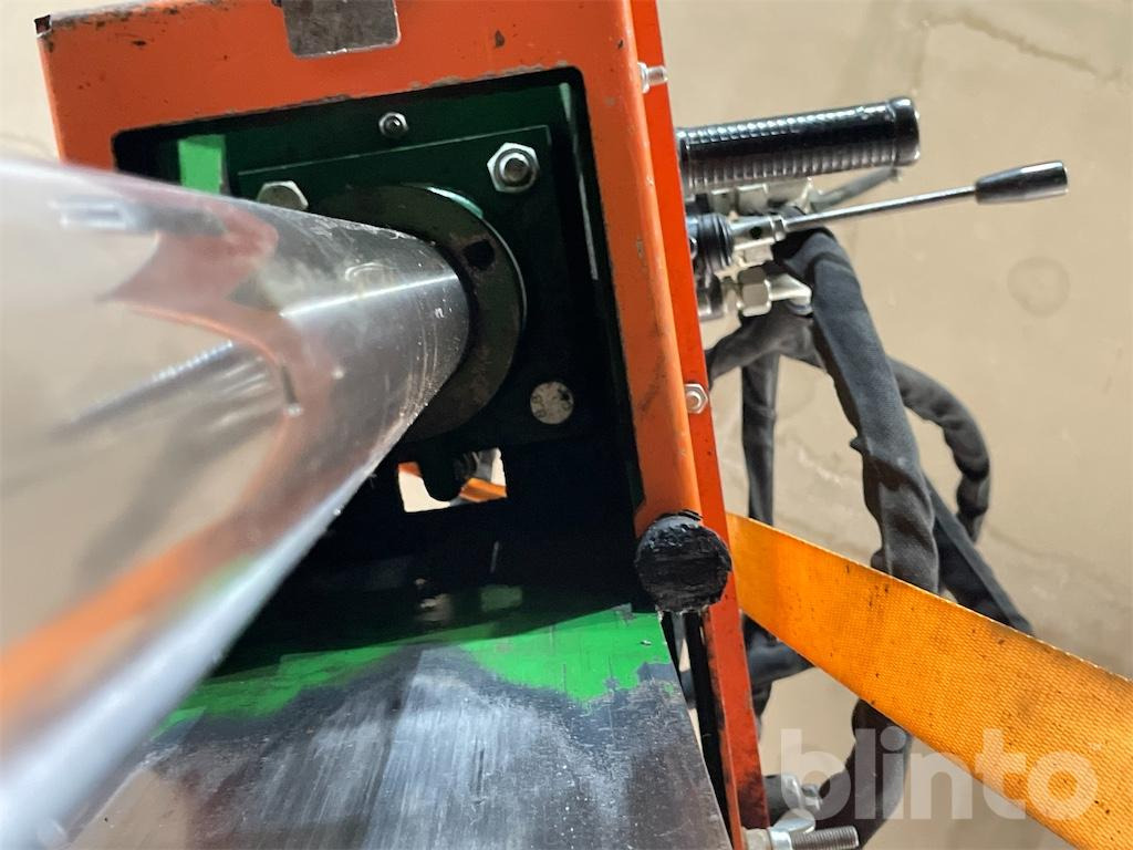 Astilladora de leña Posch HydroCombi 15T PZG: foto 28 Astilladora de leña Posch HydroCombi 15T PZG: foto 28