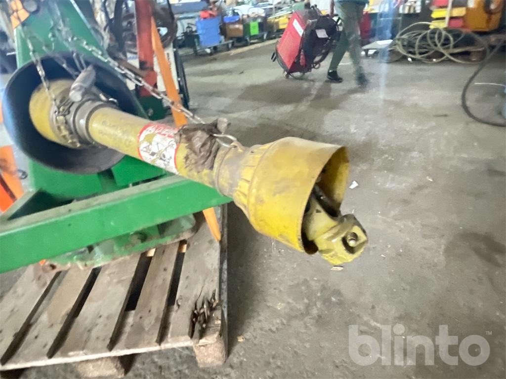 Astilladora de leña Posch HydroCombi 15T PZG: foto 23 Astilladora de leña Posch HydroCombi 15T PZG: foto 23