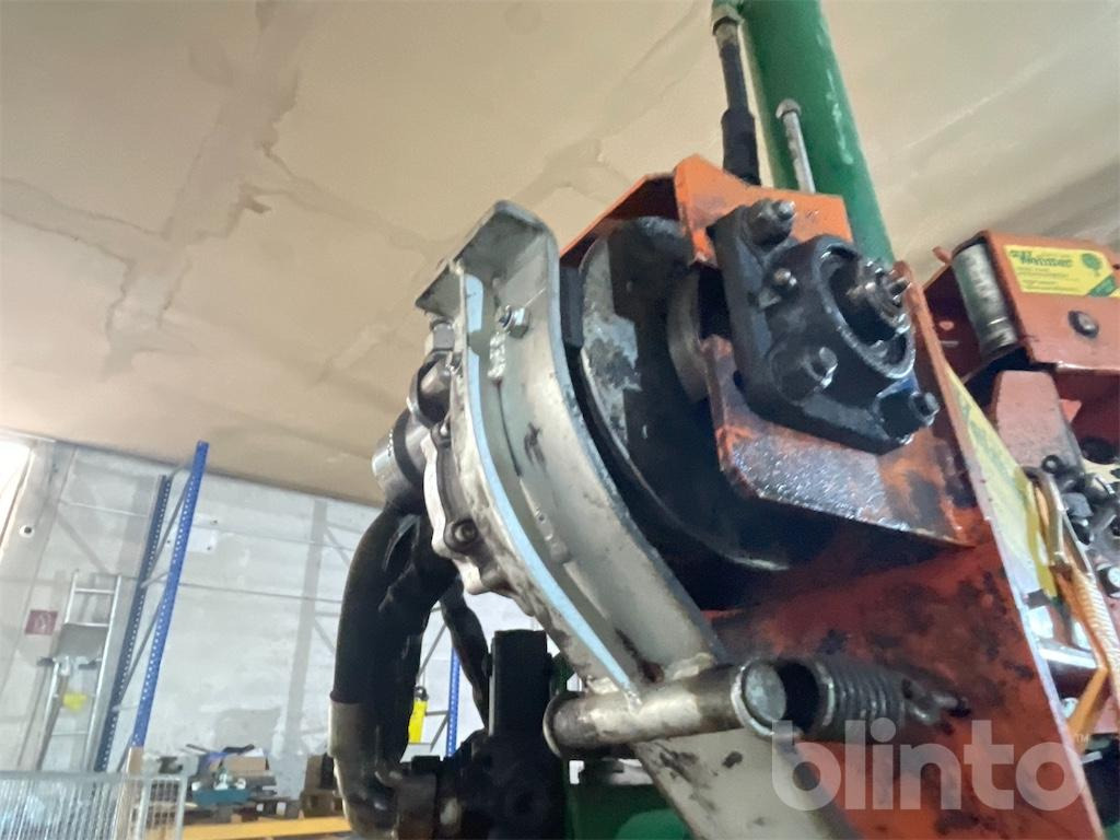 Astilladora de leña Posch HydroCombi 15T PZG: foto 19 Astilladora de leña Posch HydroCombi 15T PZG: foto 19