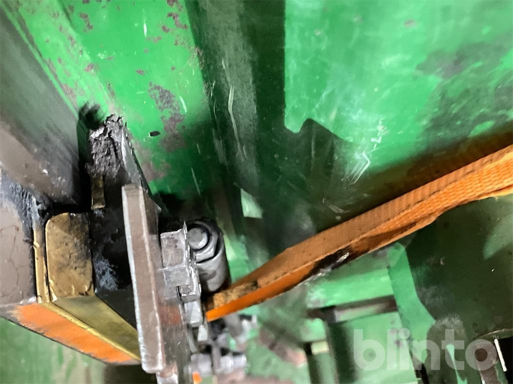 Astilladora de leña Posch HydroCombi 15T PZG: foto 27 Astilladora de leña Posch HydroCombi 15T PZG: foto 27