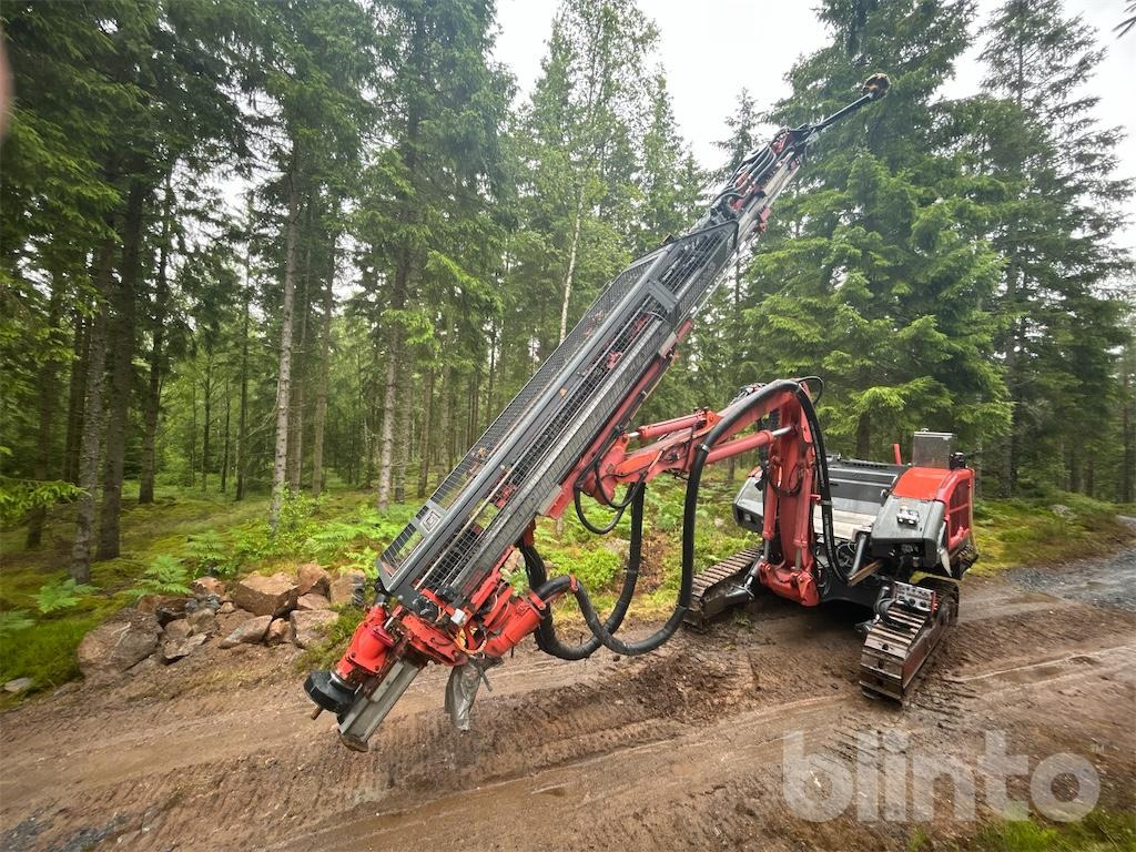 SANDVIK DINO DC 400 RI / BORRIGG - Perforadora: foto 3 SANDVIK DINO DC 400 RI / BORRIGG - Perforadora: foto 3