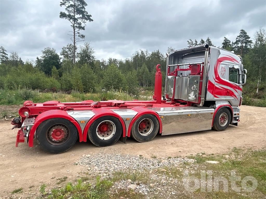 SCANIA R560LB8X4*4HNB - Camión multibasculante: foto 2 SCANIA R560LB8X4*4HNB - Camión multibasculante: foto 2