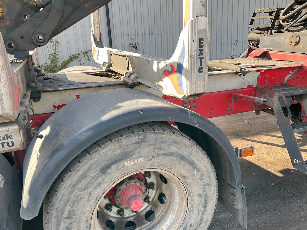 Camión forestal, Camión grúa SCANIA R580: foto 27