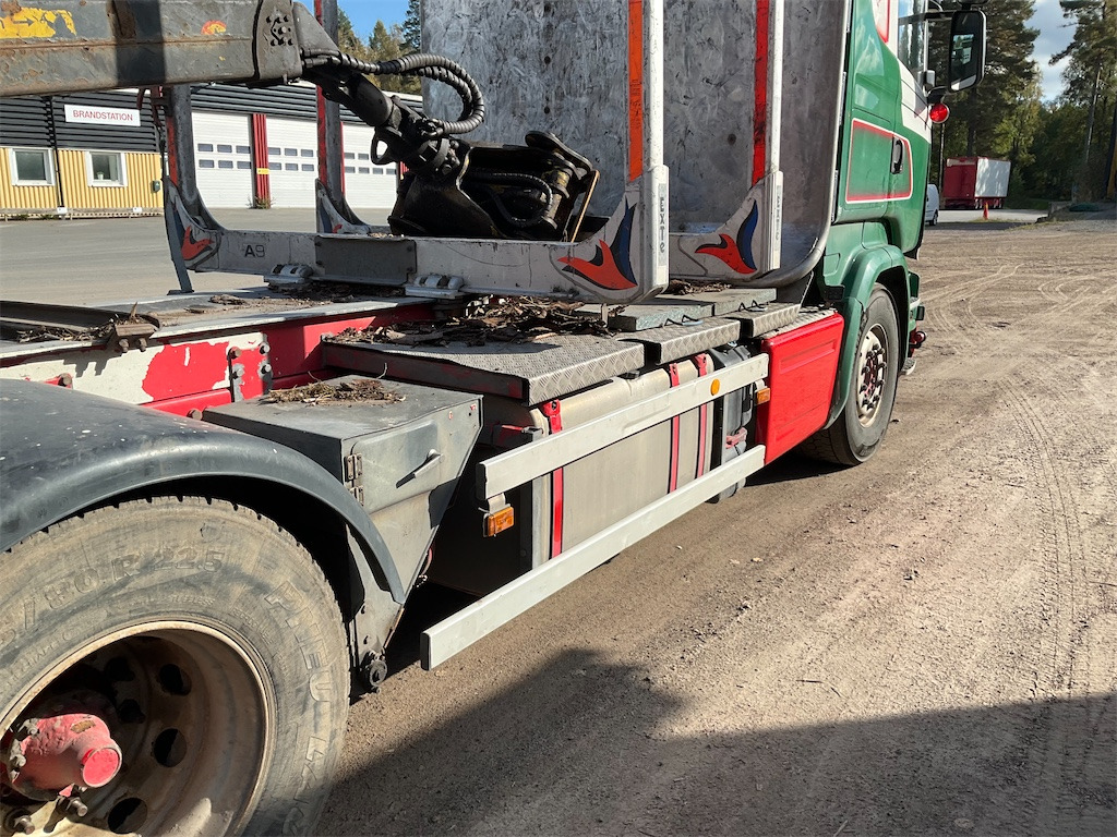 Camión forestal, Camión grúa SCANIA R580: foto 47