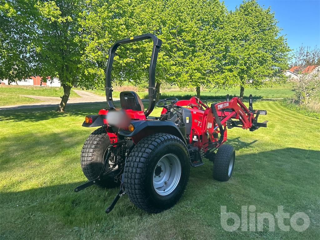 TYM HST T353 - 545 timmar - 2 redskap - Tractor: foto 5 TYM HST T353 - 545 timmar - 2 redskap - Tractor: foto 5