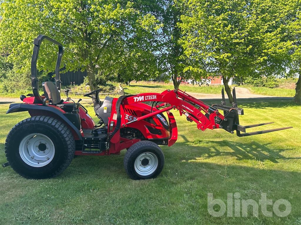 TYM HST T353 - 545 timmar - 2 redskap - Tractor: foto 4 TYM HST T353 - 545 timmar - 2 redskap - Tractor: foto 4