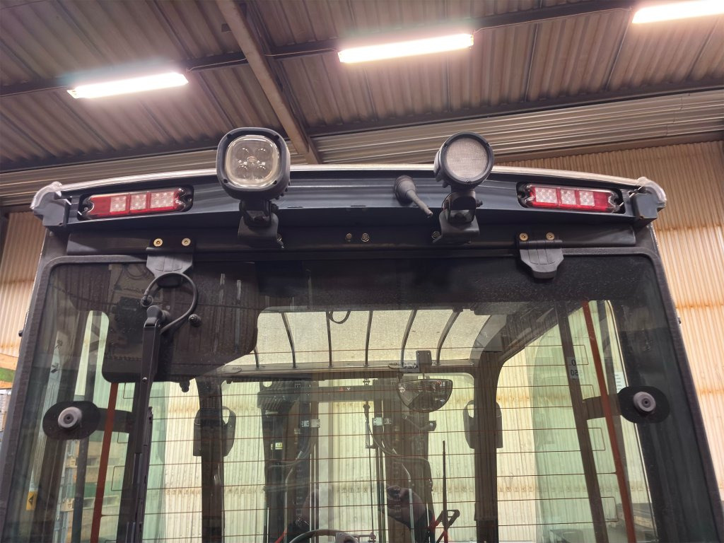 Carretilla elevadora eléctrica Toyota 8FBMT50: foto 39