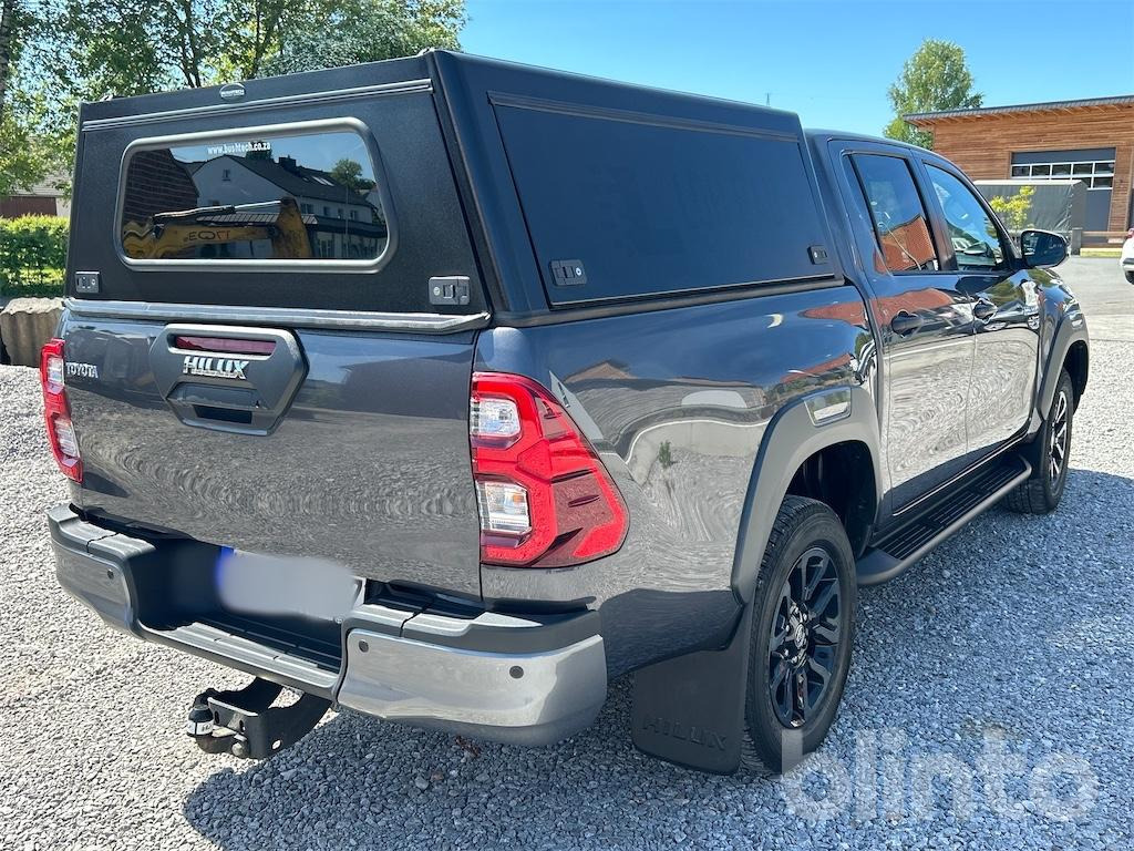 Toyota Hilux - 2.8l - 204 PS - Double Cab Invincible - LKW Zulassung - nur 23604 Kilometer - Pick-up: foto 3 Toyota Hilux - 2.8l - 204 PS - Double Cab Invincible - LKW Zulassung - nur 23604 Kilometer - Pick-up: foto 3