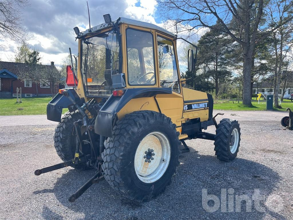 VALMET 415-4 - Tractor: foto 5 VALMET 415-4 - Tractor: foto 5