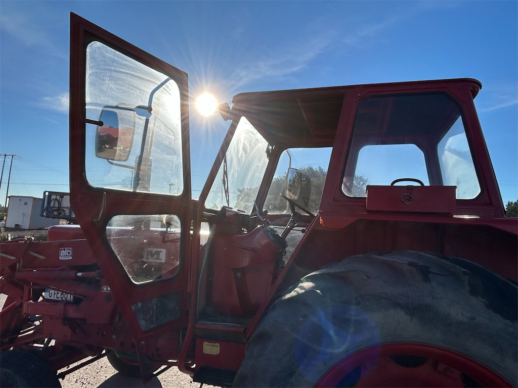 Tractor VOLVO-BM T 650 med mycket medföljande utrustning!: foto 50