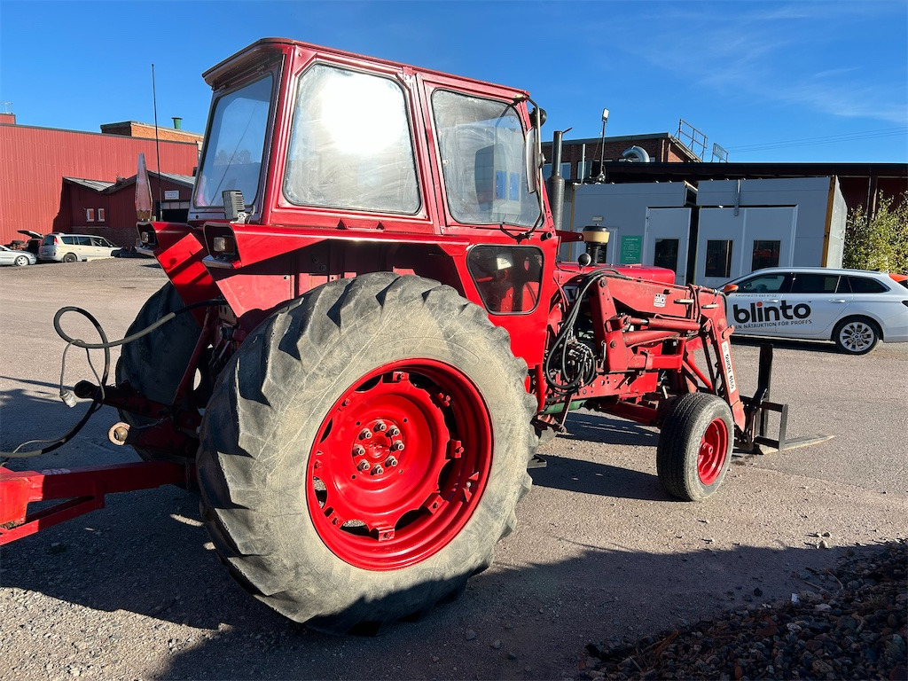 VOLVO-BM T 650 med mycket medföljande utrustning! - Tractor: foto 5 VOLVO-BM T 650 med mycket medföljande utrustning! - Tractor: foto 5