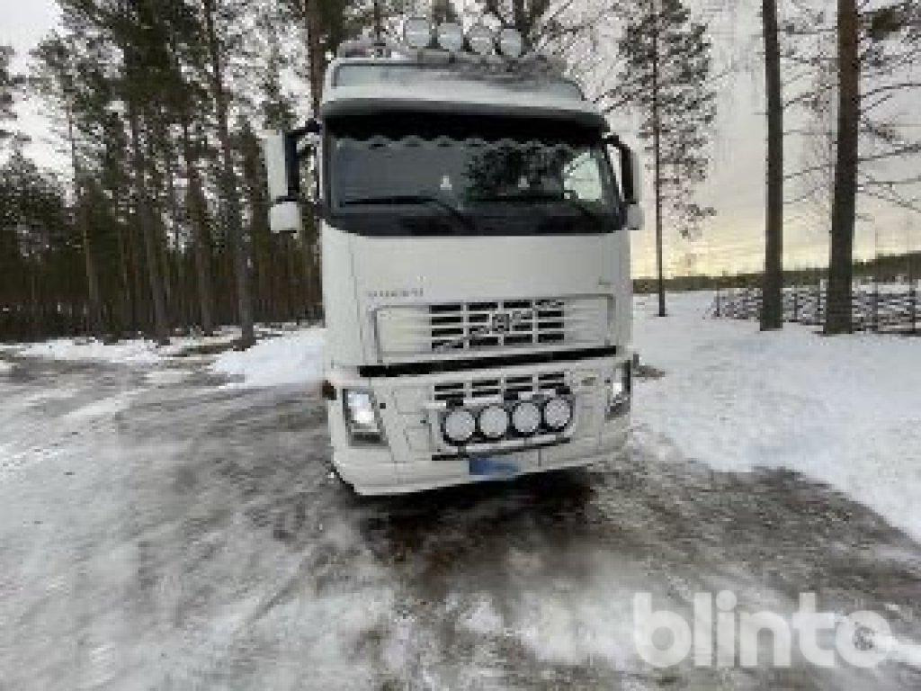 VOLVO FH 480 8*2 - Camión multibasculante: foto 4 VOLVO FH 480 8*2 - Camión multibasculante: foto 4