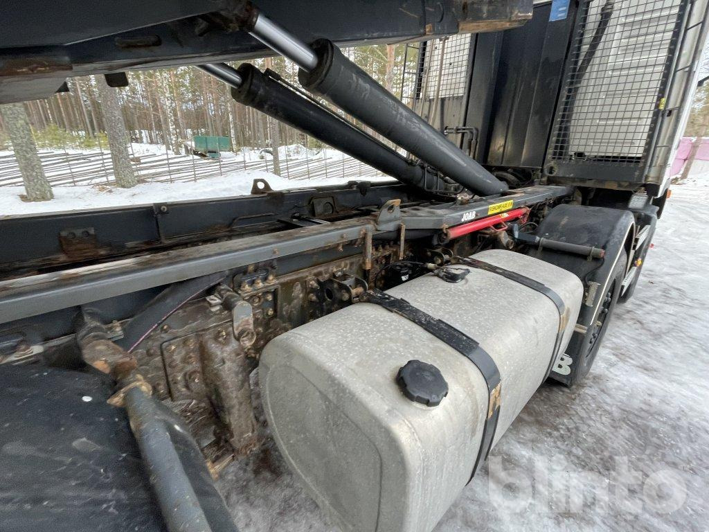 Camión multibasculante VOLVO FH 480 8*2: foto 15