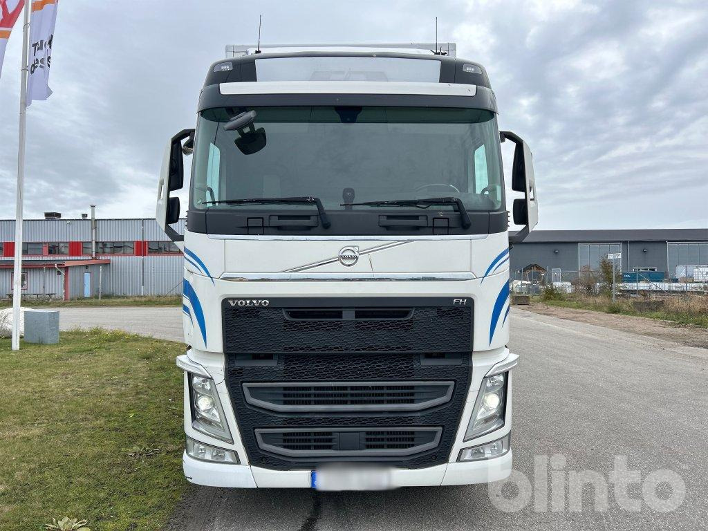VOLVO FH - Camión frigorífico: foto 2 VOLVO FH - Camión frigorífico: foto 2