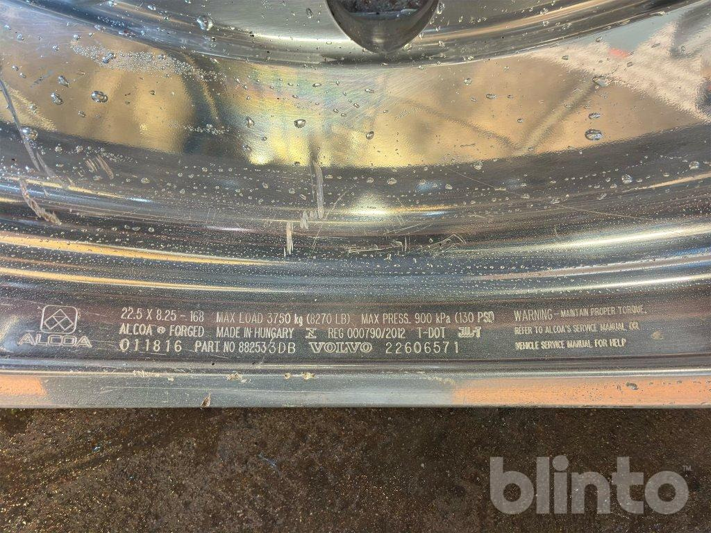 Volvo - Llanta para Camión: foto 3 Volvo - Llanta para Camión: foto 3