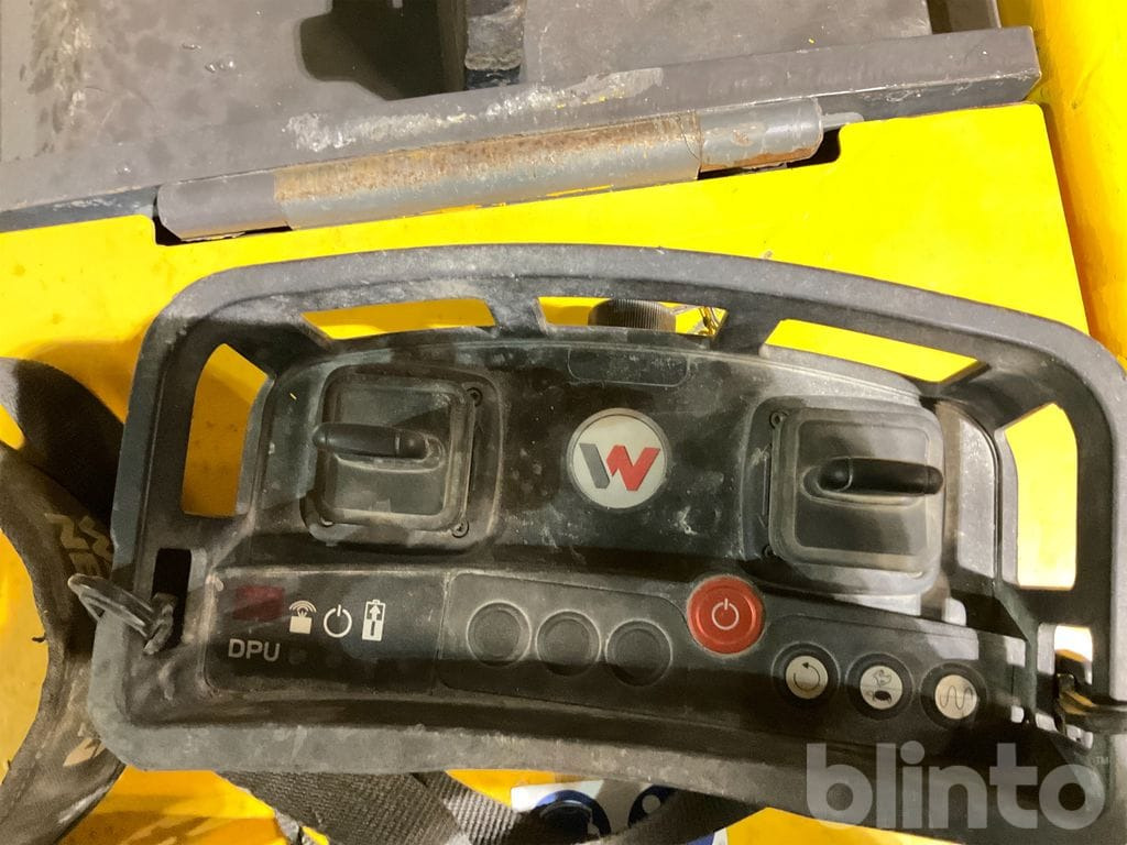 Plancha reversible Wacker Neuson DPU-80 R: foto 14
